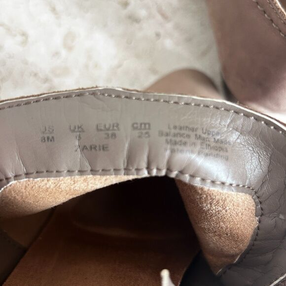 Naturalizer Zarie Ankle Booties 8 M Beige Taupe Leather Shoes Stacked Heel Nice! - Picture 9 of 12